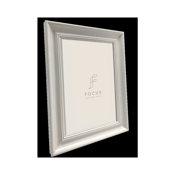 Focus Lotus White 18x24