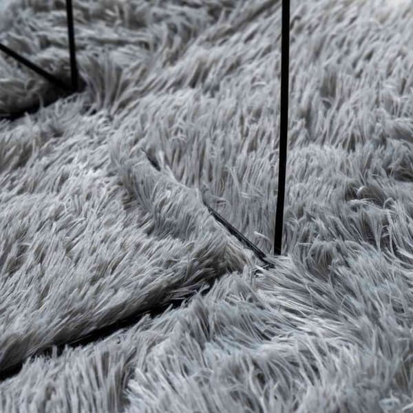 Ryamatta med lång lugg NAVARRA silvergrå 80x150 cm polyester