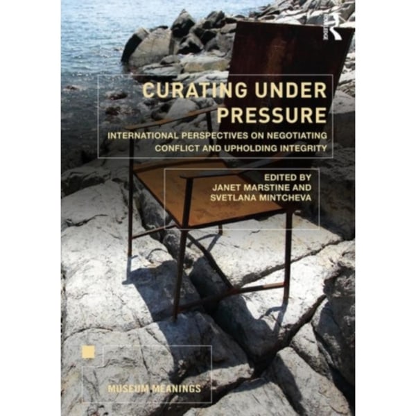 Curating Under Pressure (häftad, eng)