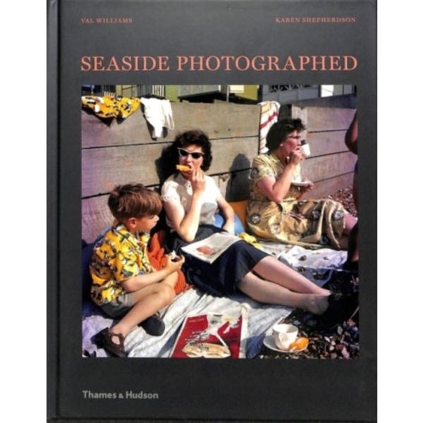Seaside Photographed (inbunden, eng)