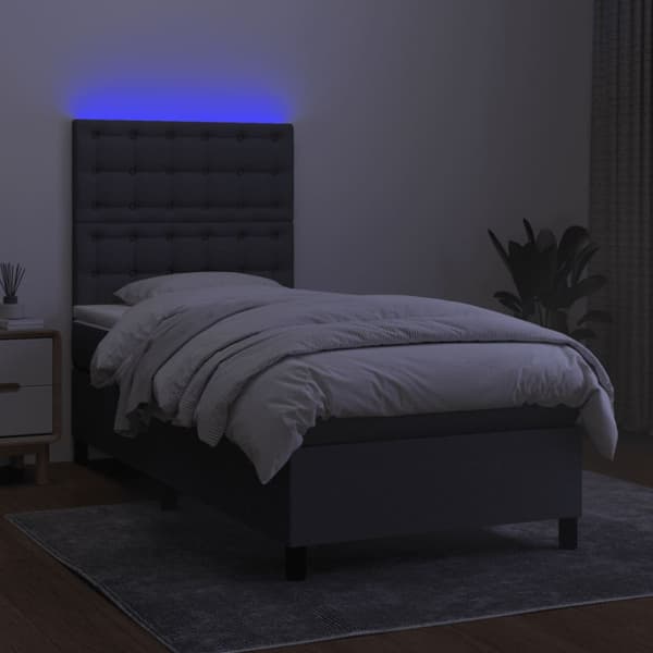 Ramsäng med madrass & LED mörkgrå 90x200 cm tyg