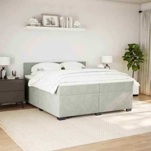 Ramsäng med madrass ljusgrå 200x200 cm sammet