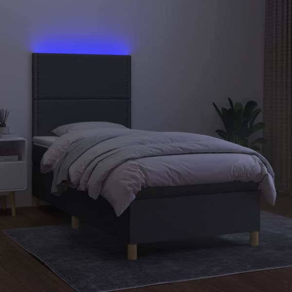 Ramsäng med madrass & LED mörkgrå 90x200 cm tyg