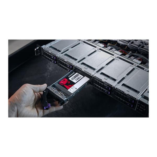 Kingston DC600M - SSD - Mixed Use - 7.68 TB - SATA 6Gb/s