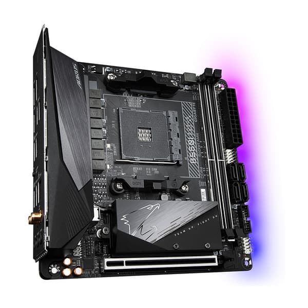 Gigabyte B550I AORUS PRO AX - 1.0 - moderkort - mini ITX - Socket AM4 - AMD B550