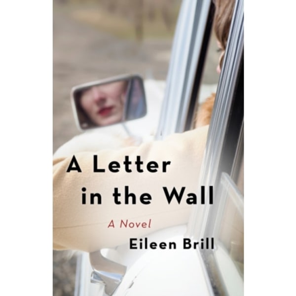 A Letter in the Wall (häftad, eng)