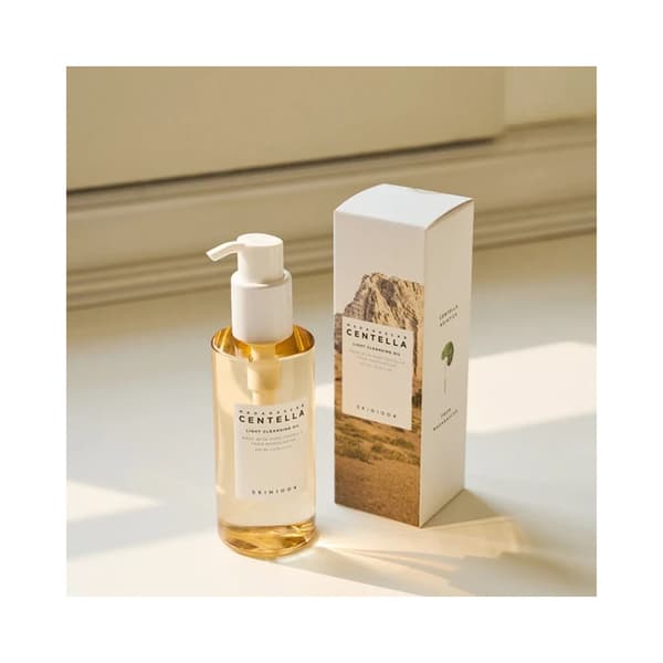 Madagascar Centella Light Cleansing Oil 200ml