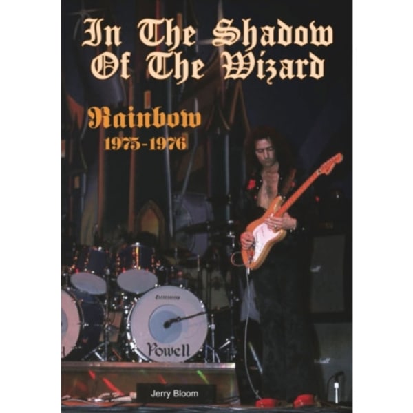 In The Shadow Of The Wizard (häftad, eng)