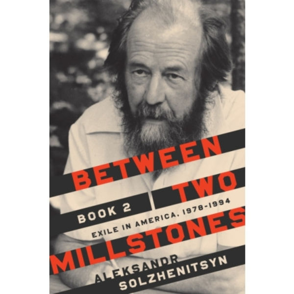 Between Two Millstones, Book 2 (häftad, eng)