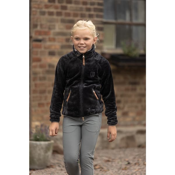 Dagmar Softpilejacka Junior Svart 146/152