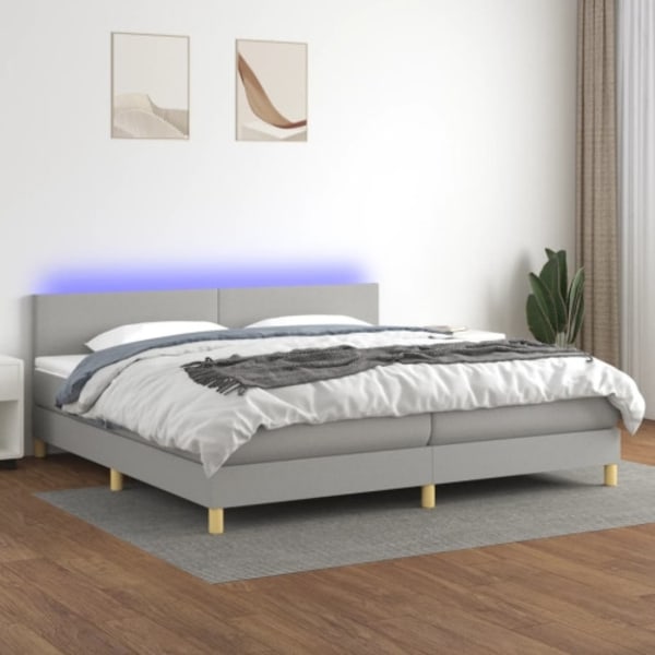 Ramsäng med madrass & LED ljusgrå 200x200 cm tyg