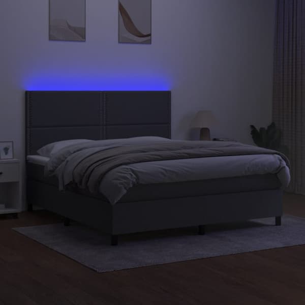Ramsäng med madrass & LED mörkgrå 180x200 cm tyg