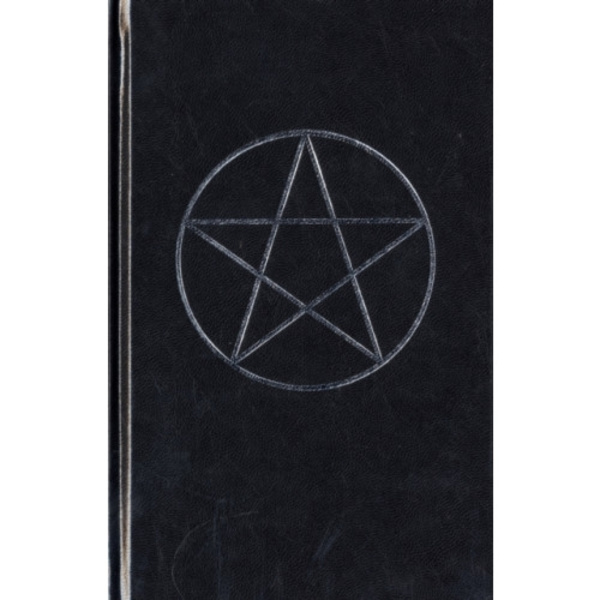 Book of Shadows (inbunden, eng)