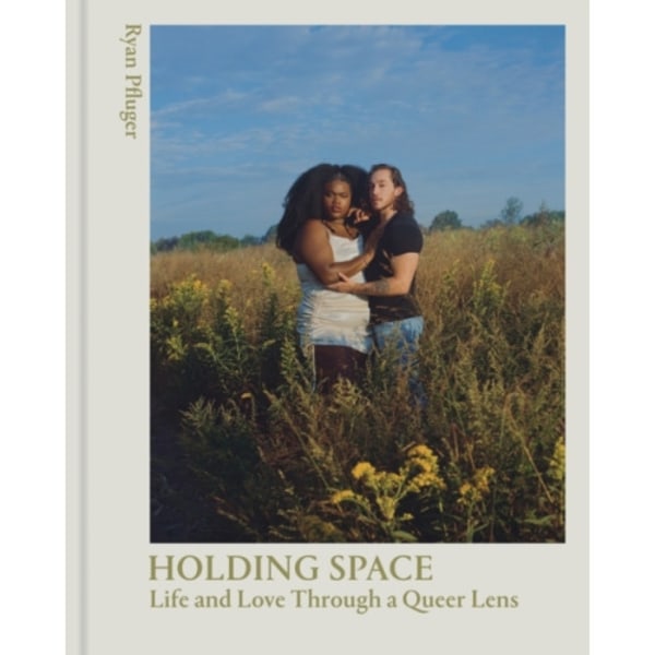 Holding Space (inbunden, eng)