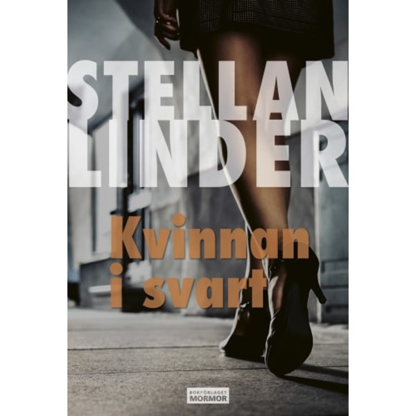 Kvinnan i svart (inbunden)