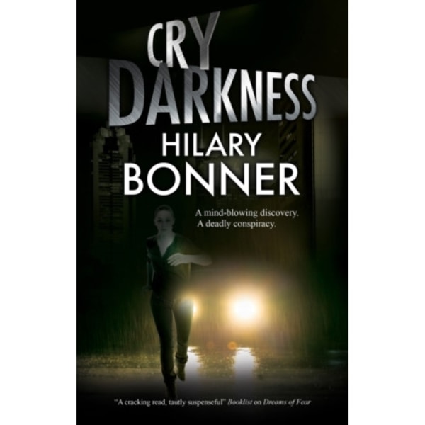 Cry Darkness (inbunden, eng)