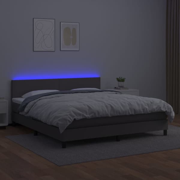 Ramsäng med madrass & LED grå 180x200 cm konstläder