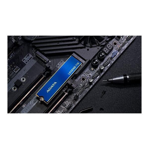 ADATA Legend 710 - SSD - 1 TB - PCIe 3.0 x4 (NVMe)