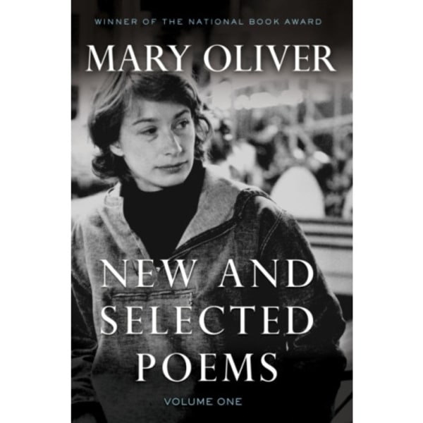 New and Selected Poems, Volume One (häftad, eng)