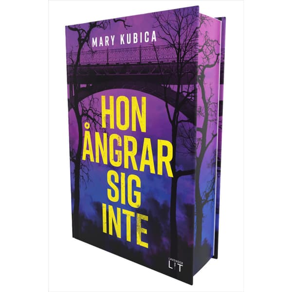 Hon ångrar sig inte (inbunden)