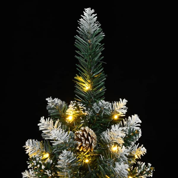 Plastgran smal 300 LEDs 240 cm