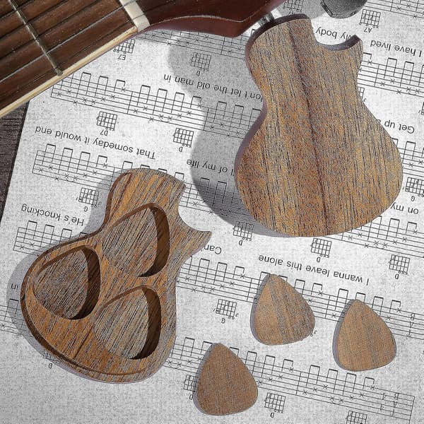 Gitarr Träplektrum Box Med 3 Premium Träplektrum, Trä Samlar Graverad Gitarrplektrum Box Klassiska Triangel Gitarrplektrum Gitarrist Musi[D]