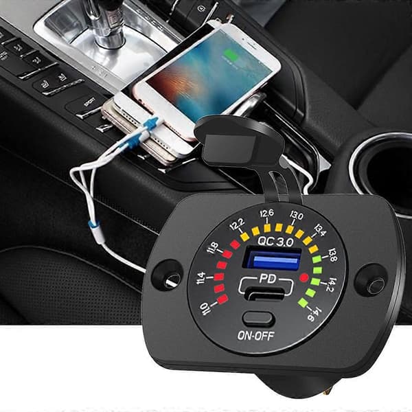 Dual USB Quick Charge Vandtæt Bilopladerstik med Farverig Voltmeter[D]