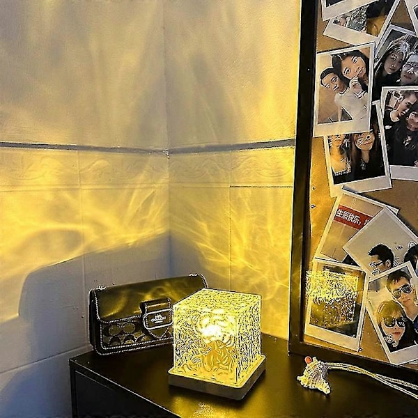 Luminorthe Luminorth Cube Lampe, Himmelsk Vandlampe, Nordlys Cube Midnats Aura Lampe, 16 Farver Dynamisk Vandbølge Natlampe med[D] 1pc
