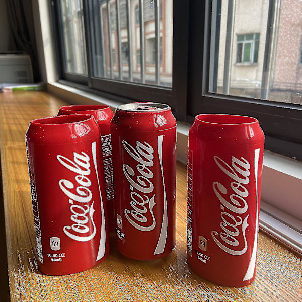 3-pack Röda Silikon Coca-Cola Flaskhöljen - Skyddande Hölje för Coca-Cola Burkar och Koppar (500ml)