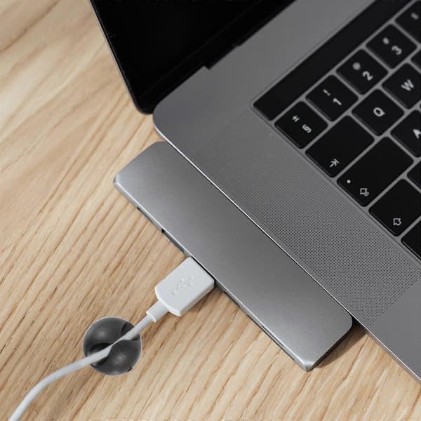 20 stk. selvklæbende kabelclips USB-ledning Organizer Kabelstyring til PC Desktop[D] Black 2.8X2.8X1.5CM