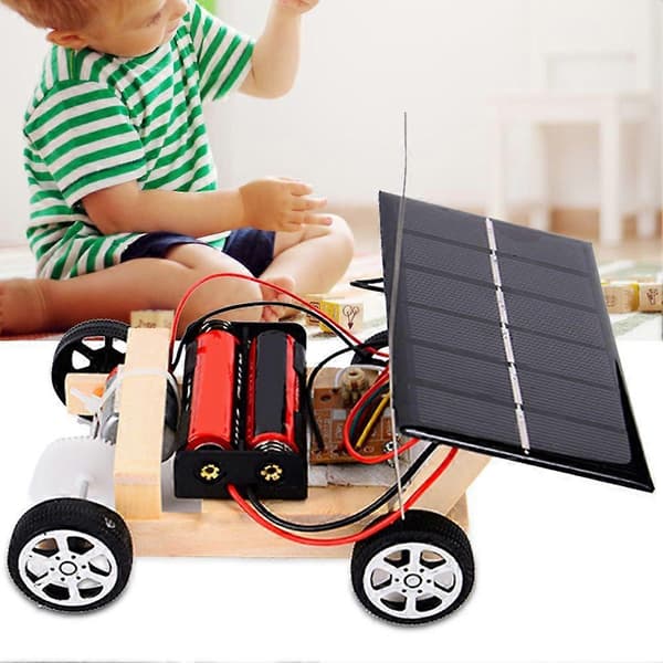 Pedagogiska RC-leksaker för barn DIY Monterad Solcellsdriven Fjärrkontroll Bilsats [D]