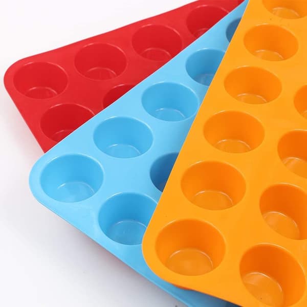 3-pak muffinforme, fødevaregodkendte silikoneforme, non-stick muffinforme, rummer 24 muffins