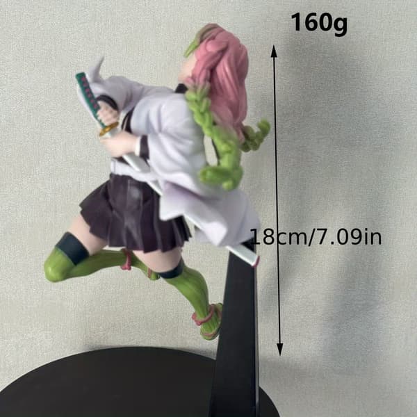 Dynamisk springende actionfigur med pink og grøn gradient dobbeltfletninger, hvidt kampoutfit & grønne sokker, sort standerbase - Anime-stil Co[D] 1pc