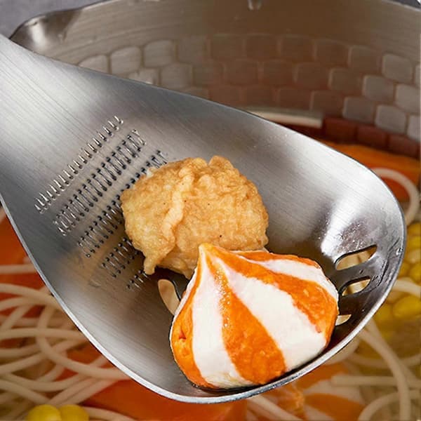 Multifunksjonell skje, matmoser, eggseparator, flaskeåpner, pastasil, bærbar suppeøse/stekespade (D) B