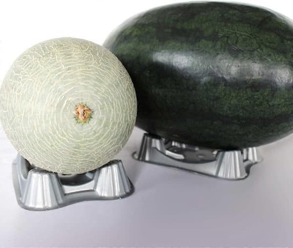 Plastmelonstøtte som øker lysrefleksjonen for vannmelon 3 stk[D]