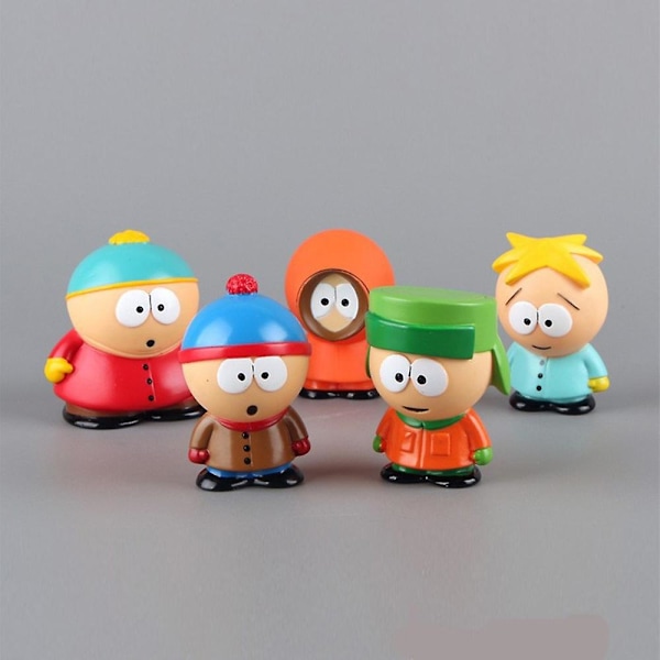 South Park -sarjakuvan minihahmojen figuurien lelusetti 5 kpl, työpöydän ja auton koristeet, keskimäärin 2,4 tuumaa