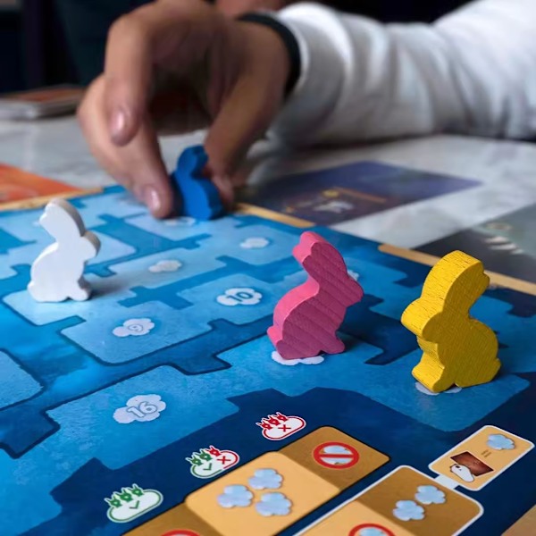 Dixit Classic Unbox Now - Dragonfly - Dixit Classic - Engelsk Sjakkbrett Spill, Flerfarget - Ny Versjon-Xin