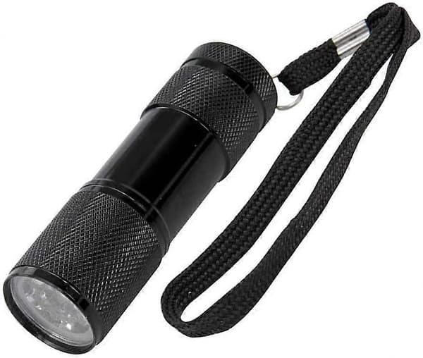 LED lilla lommelykt (1 stk, svart)[D]
