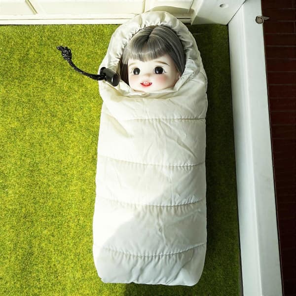Fantasifull lekaccessoar Mini Docka Sovsäck Främjar Koordination Och Problemlösning Vit[D] Green