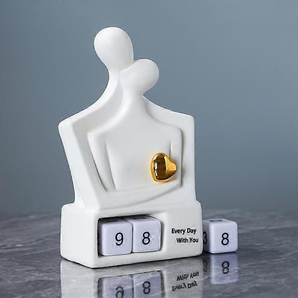 Parfigur Skulptur Med Hjertedetalj, Hjemmeaksentpynt (D)