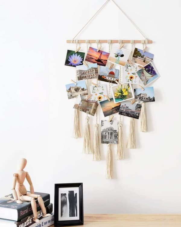 Hängande fotodisplay Makrame Väggbonad Bilder Dekor Boho Chic Heminredning för Lägenhet Sovrum Vardagsrum Galleri, med 20 Träklämmor
