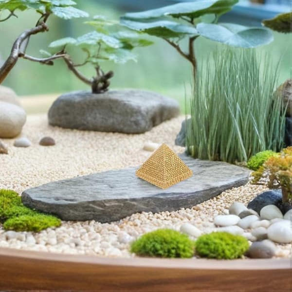 Resin Egyptian Pyramid Statue Mini Model til Dekoration 20 stk. [D]
