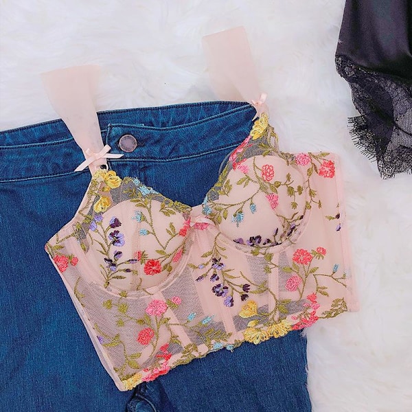 Fransk Vår Blommig Broderi Underkläder Topp Romantisk Tunn Kupa med Vaddering Bralette Kvinnor Sexig Push Up Underkläder Söt Spets BH Beige[YJD] Beige M