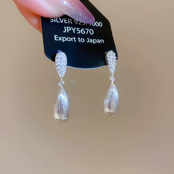 Tre-rings integrerte C-ring øredobber med hvite prikker og et eksklusivt temperament, lette luksusøredobber for kvinner 6# silver needle-silver