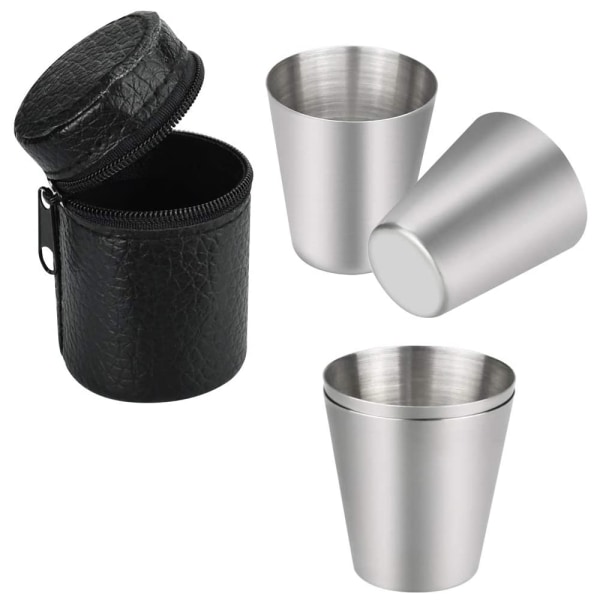 Pakke med 4 små kopper i rustfrit stål med læderbetræk til udendørsbrug----