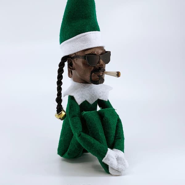 Snoop On A Stoop Elf Jultomte Svart Docka Snoop On A Stoop Elf C Style Pink