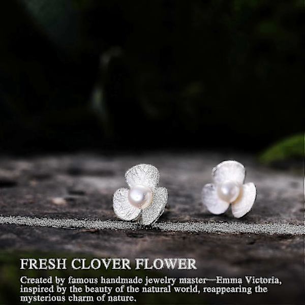 Morsdagspresenter S925 Sterling Silver Örhängen Fräscha Klöverblommor Örhängen Med Sötvattenspärlsmycken