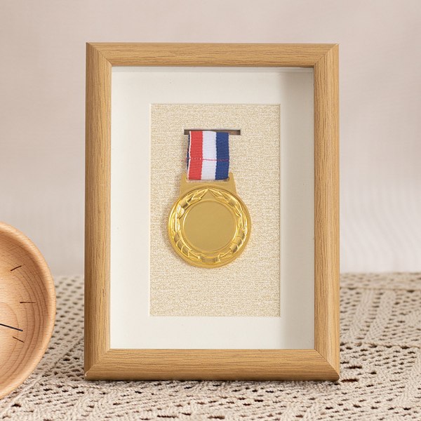 7-tums Marathon Medalj Display Stativ Märke Massivt Trä Förvaringslåda Original wood