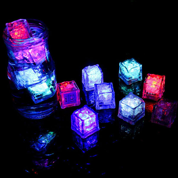 Multifarge opplyste LED-isbiter med skiftende lys | For bulk festutstyr