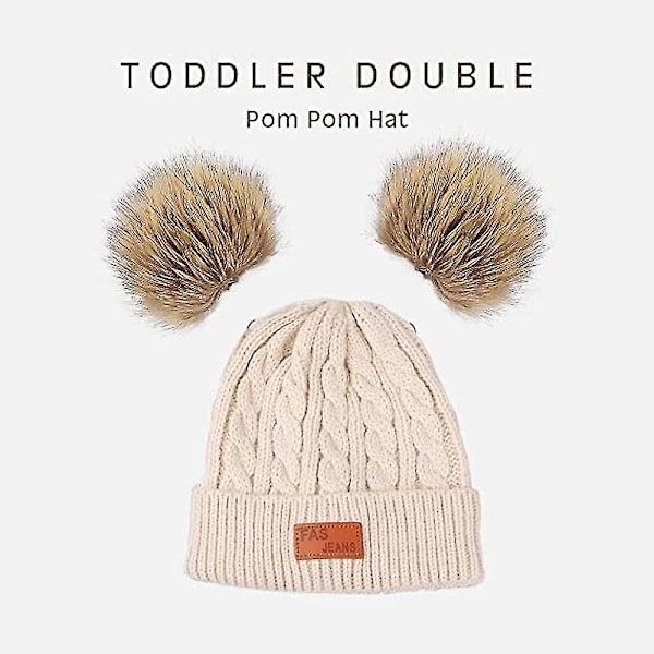 Barnelue i vinterfarge med dobbel pompom i strikket ull og matchende skjerf style 5